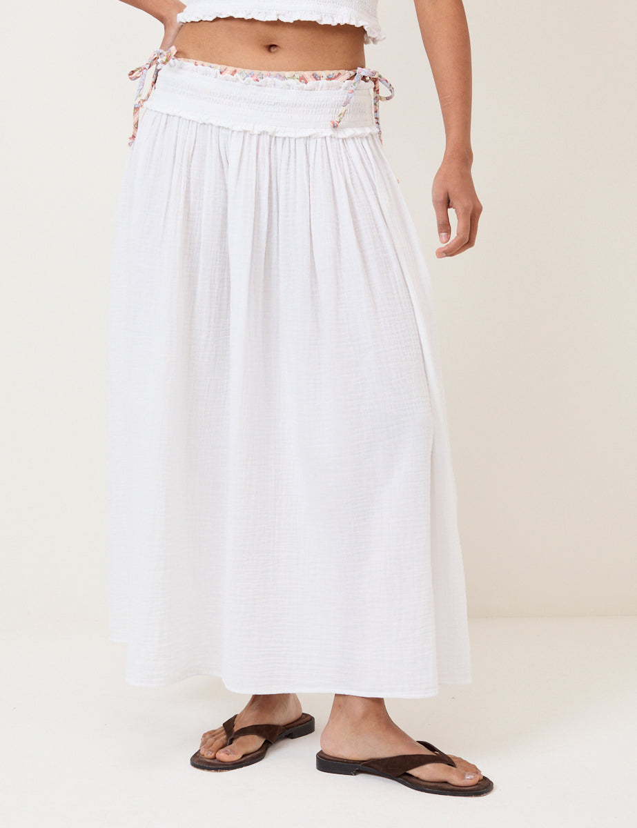 White Beach Coastal Soft Skirt - Image 4