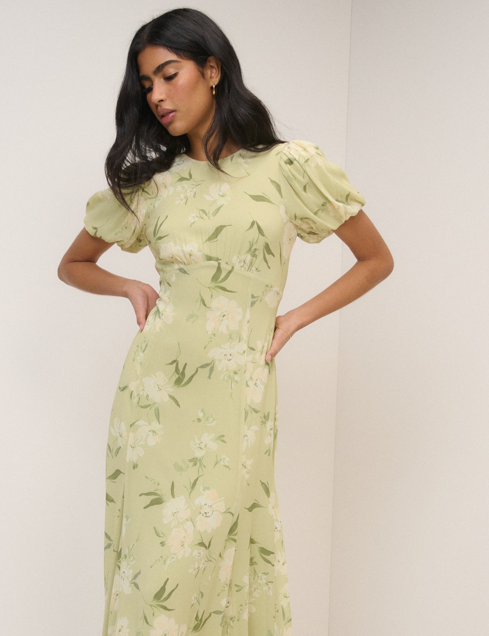 Green Sage Floral Chiffon Puff Sleeve Midaxi Dress - Image 4