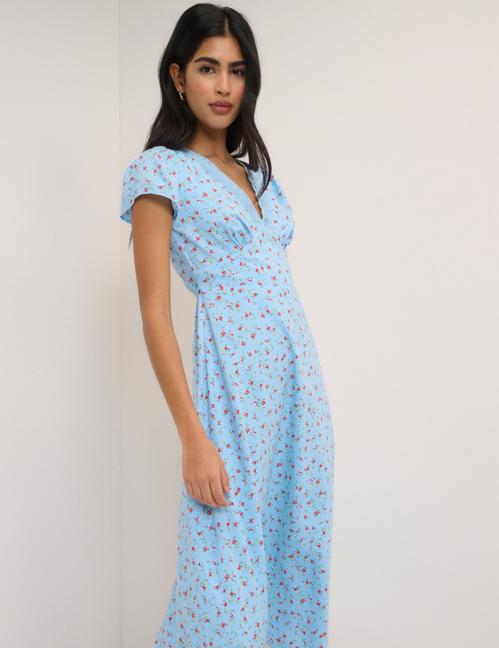 Blue Floral Lace Neck Midi Dress - Image 4