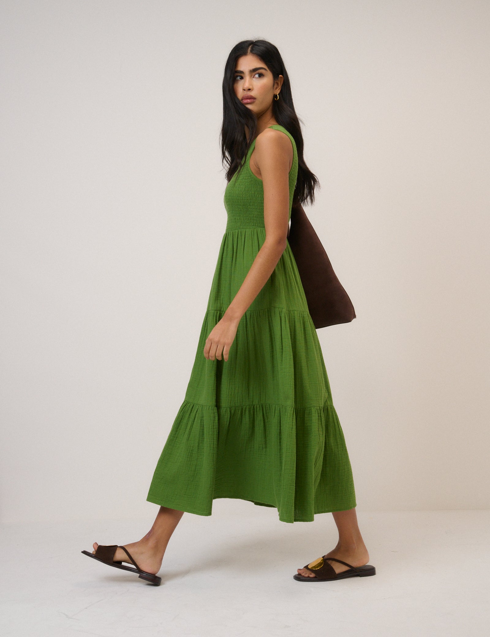 Green Cotton Tiered Shirred Sleeveless Midaxi Dress - Image 6