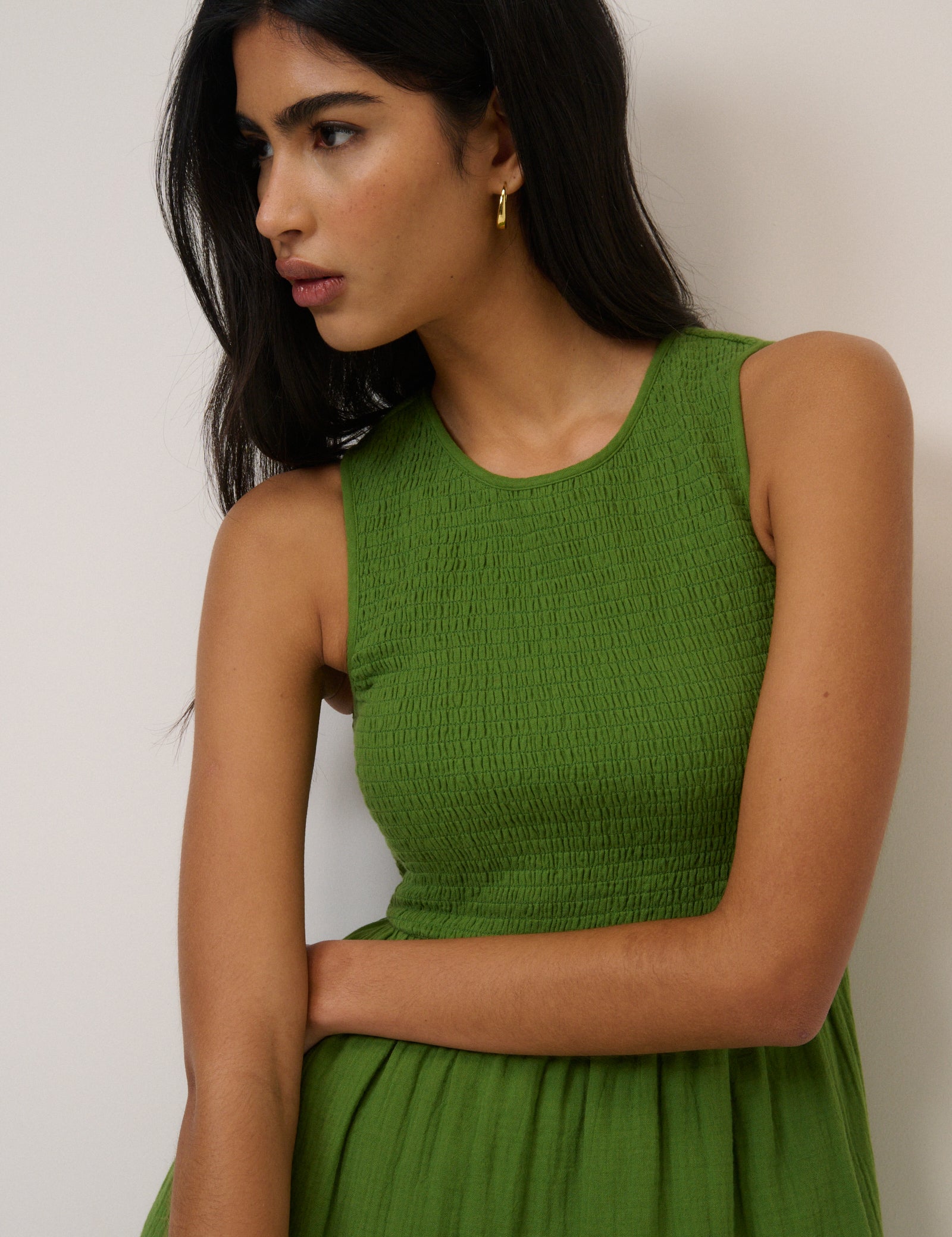 Green Cotton Tiered Shirred Sleeveless Midaxi Dress - Image 4